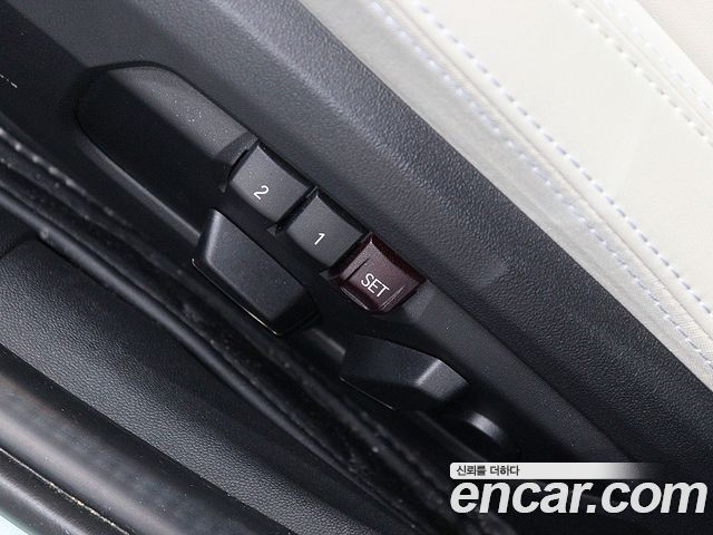 Mini Cooper 2025 — photo 18