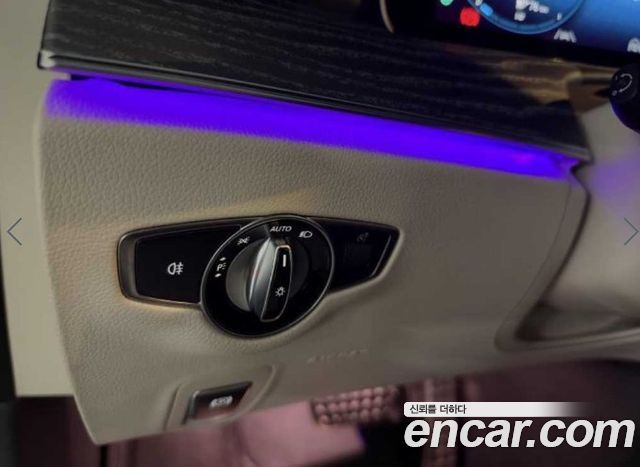 Mercedes-Benz CLS-Class 2021 — photo 14