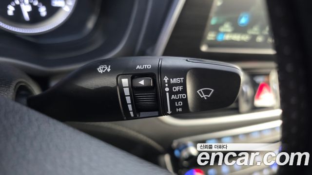 Hyundai Grandeur 2019 — photo 31