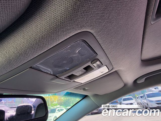 Kia K3 2015 — photo 9