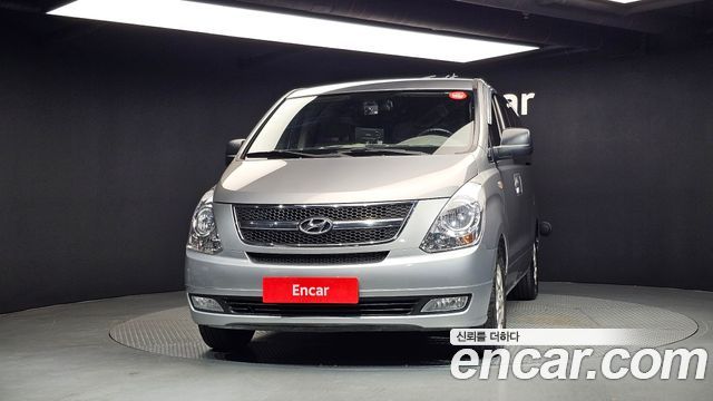 Hyundai Starex 2013 — photo 3