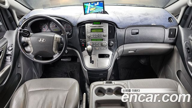 Hyundai Starex 2013 — photo 7