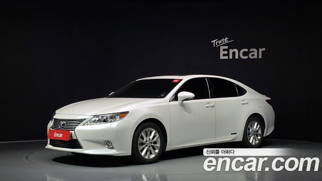 Lexus ES 2014 — photo 1