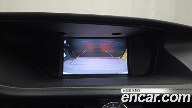 Lexus ES 2014 — photo 15