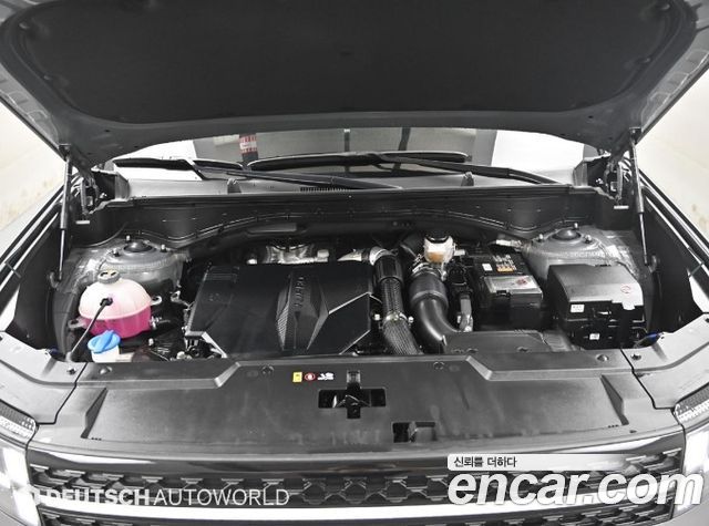 Hyundai Santafe 2025 — photo 6
