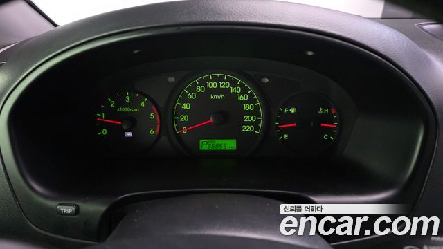 Hyundai Starex 2011 — photo 8