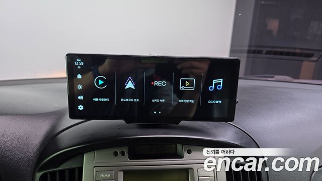 Hyundai Starex 2011 — photo 15