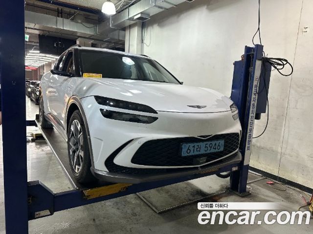 Genesis GV60 2022 — photo 1