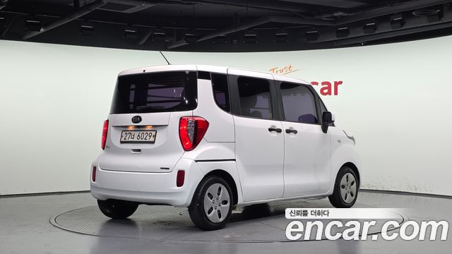 Kia RAY 2017 — photo 2