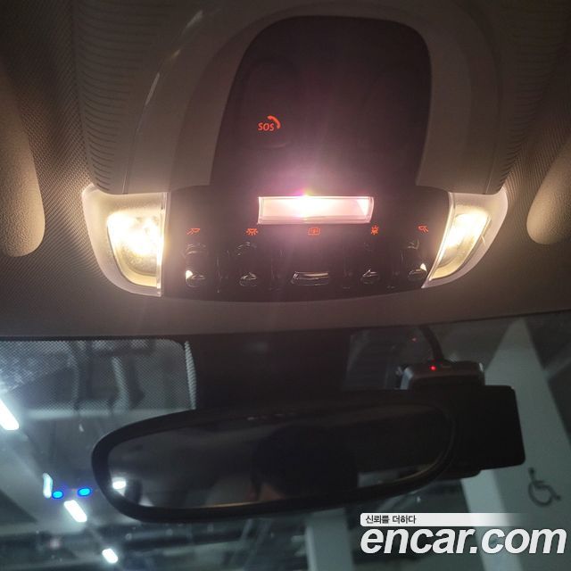 Mini Cooper 2023 — photo 15