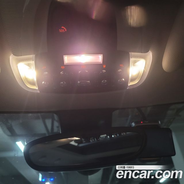 Mini Cooper 2023 — photo 17