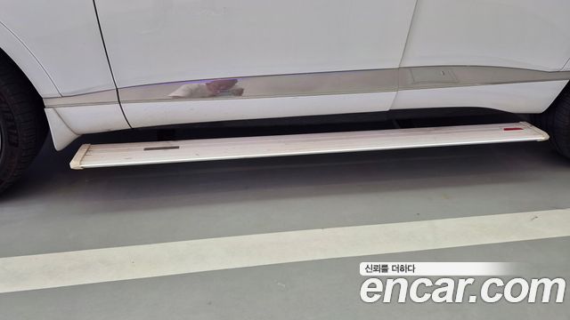 Genesis GV80 2020 — photo 13