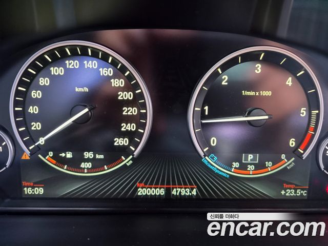 BMW X5 2015 — photo 8