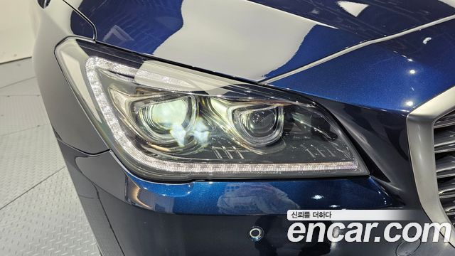 Genesis G80 2019 — photo 8