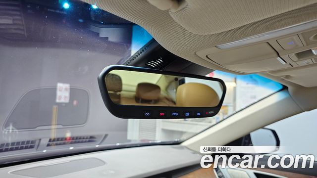 Genesis G80 2019 — photo 27