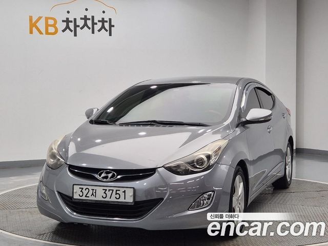 Hyundai AVANTE 2014 — photo 1