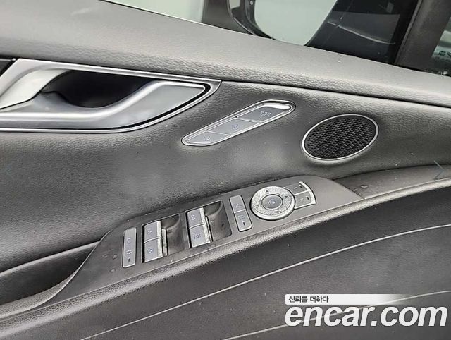 Genesis G80 2021 — photo 19