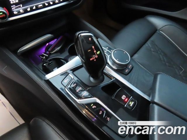 BMW Gran Turismo 2022 — photo 15