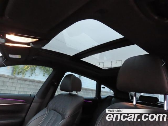 BMW Gran Turismo 2022 — photo 17