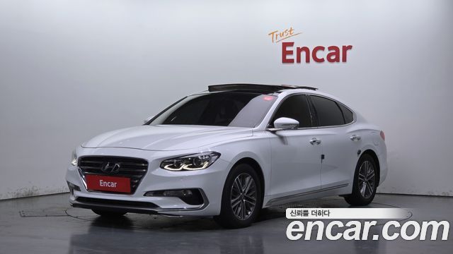 Hyundai Grandeur 2018 — photo 1