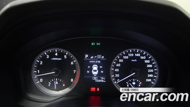 Hyundai Grandeur 2018 — photo 11