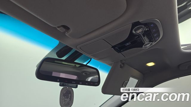 Hyundai Grandeur 2018 — photo 25