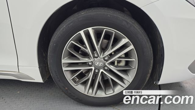Hyundai Grandeur 2018 — photo 7