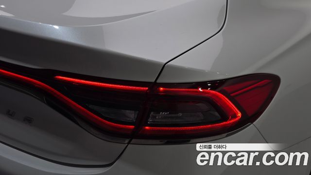 Hyundai Grandeur 2018 — photo 9