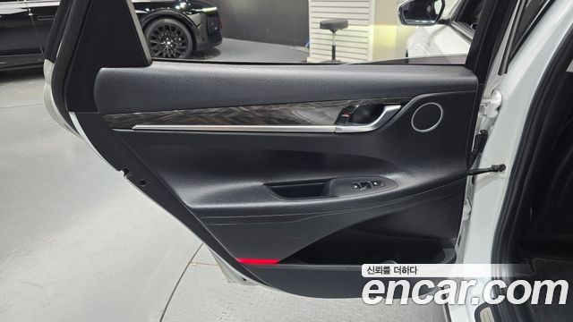 Hyundai Grandeur 2018 — photo 15
