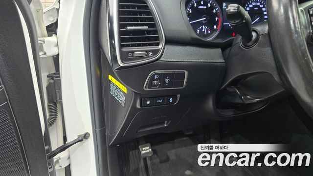 Hyundai Grandeur 2018 — photo 27