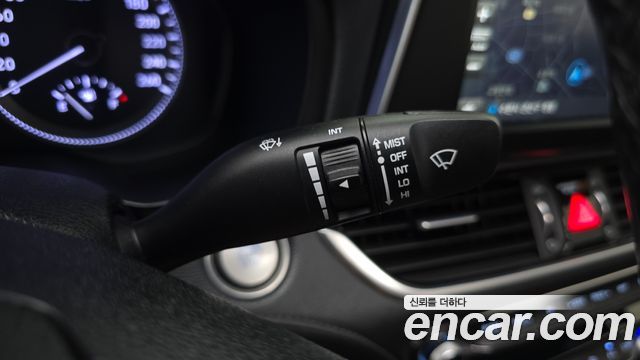 Hyundai Grandeur 2018 — photo 29