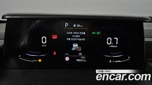 Hyundai Staria 2022 — photo 11