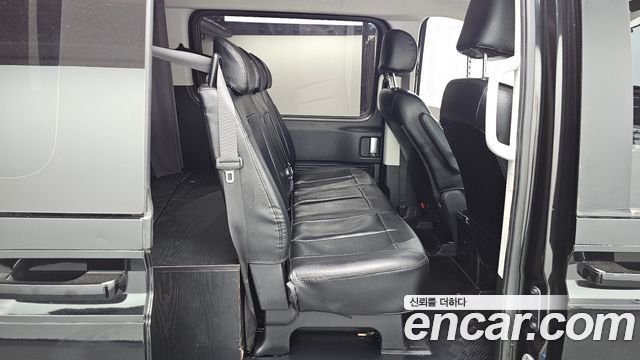 Hyundai Staria 2022 — photo 13