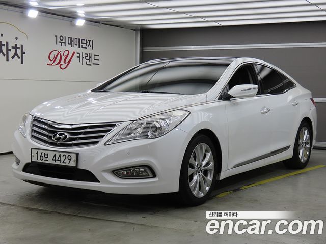 Hyundai Grandeur 2011 — photo 1