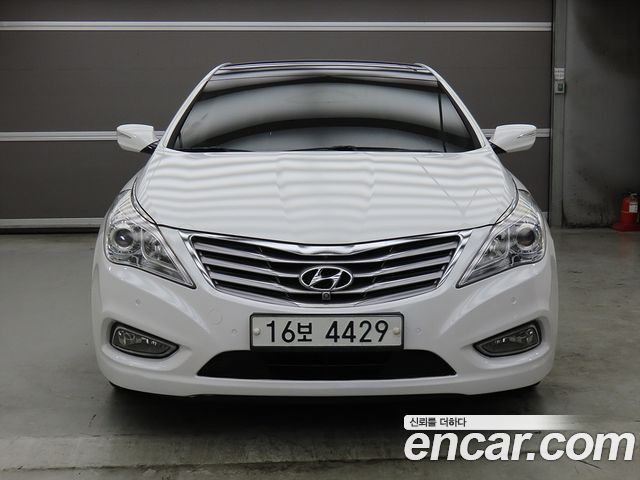 Hyundai Grandeur 2011 — photo 2