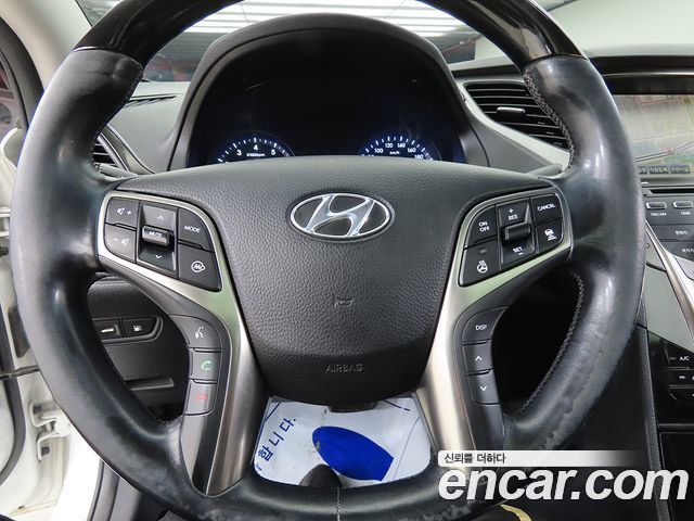 Hyundai Grandeur 2011 — photo 12