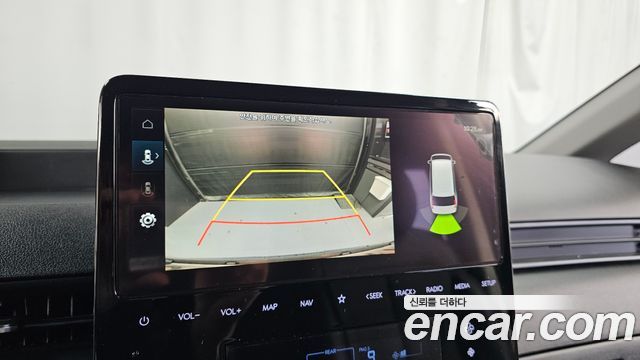 Hyundai Staria 2022 — photo 22