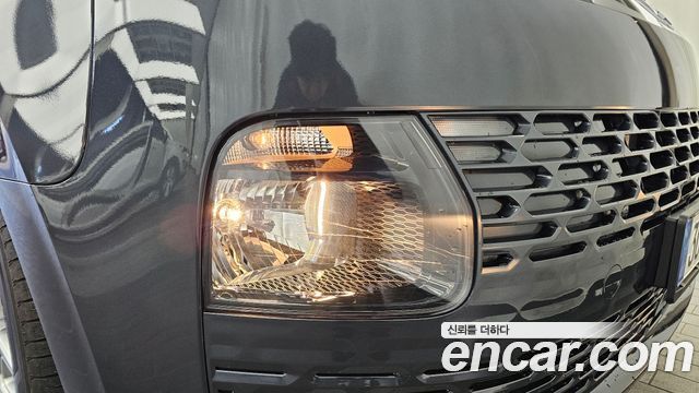 Hyundai Staria 2022 — photo 8
