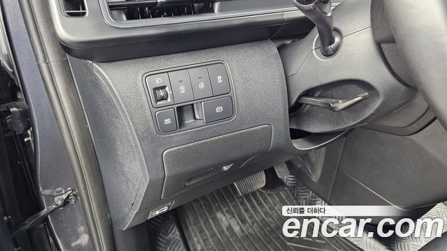 Hyundai Staria 2022 — photo 30