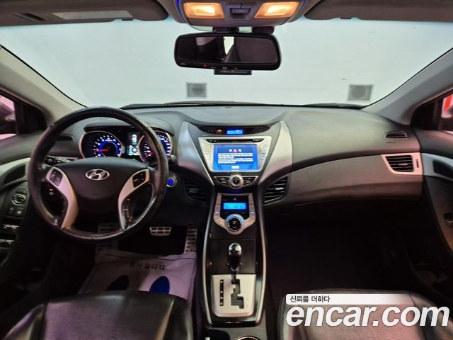 Hyundai AVANTE 2011 — photo 6