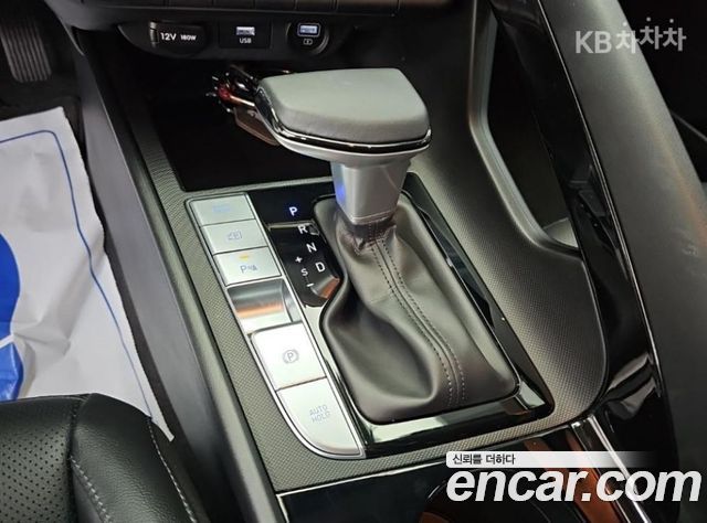 Hyundai AVANTE 2022 — photo 8