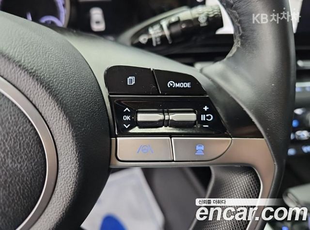 Hyundai AVANTE 2022 — photo 16