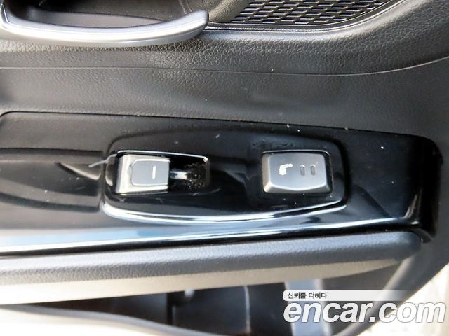 KG Mobility KORANDO 2019 — photo 17
