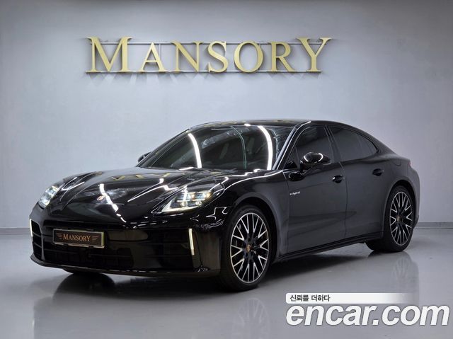 Porsche Panamera 2025 — photo 1