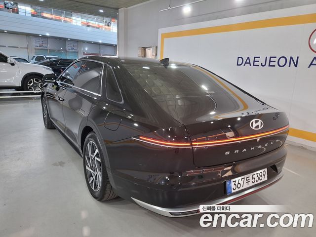 Hyundai Grandeur 2023 — photo 4
