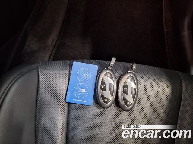 Hyundai Grandeur 2023 — photo 16