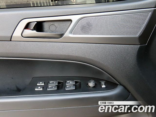 KG Mobility Rexton 2022 — photo 11