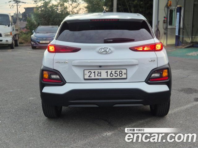 Hyundai Kona 2018 — photo 11