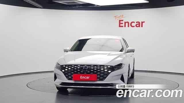 Hyundai Grandeur 2023 — photo 3