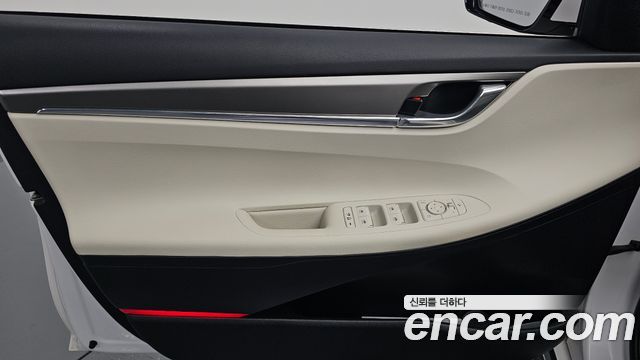Hyundai Grandeur 2023 — photo 14